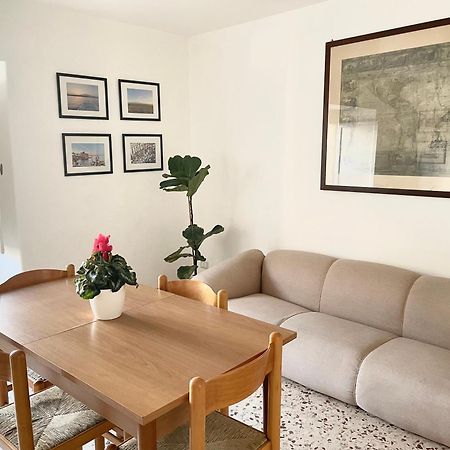 Lorenzo'S House Catania City Centre - Comfortable Large Apartment With 2 Bedrooms And 2 Baths, Close To Trains, Metro And Bus Station Εξωτερικό φωτογραφία