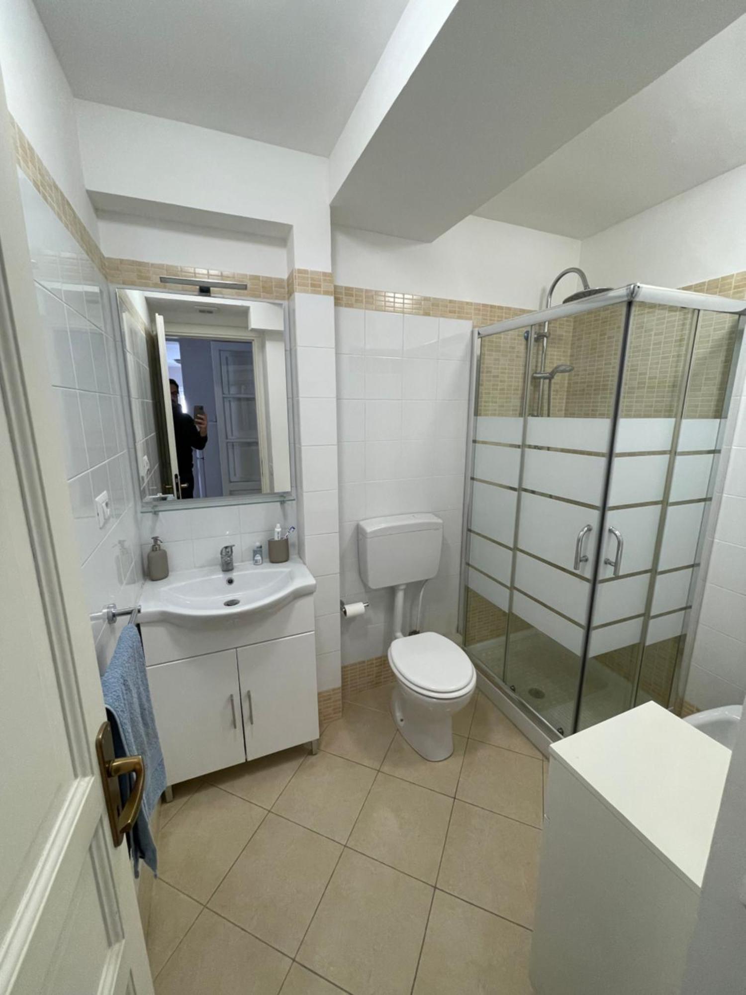 Lorenzo'S House Catania City Centre - Comfortable Large Apartment With 2 Bedrooms And 2 Baths, Close To Trains, Metro And Bus Station Εξωτερικό φωτογραφία